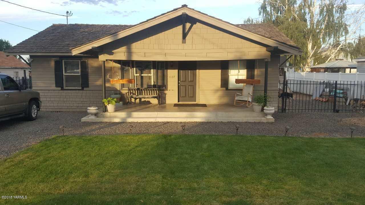 1107 69th Ave - Photo 1