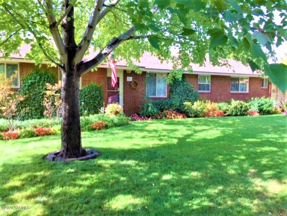 212 59th Ave - Photo 1