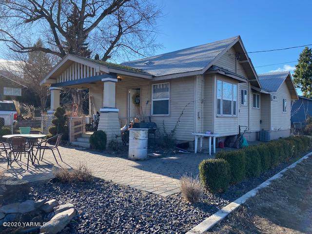 1017 Brown St - Photo 1