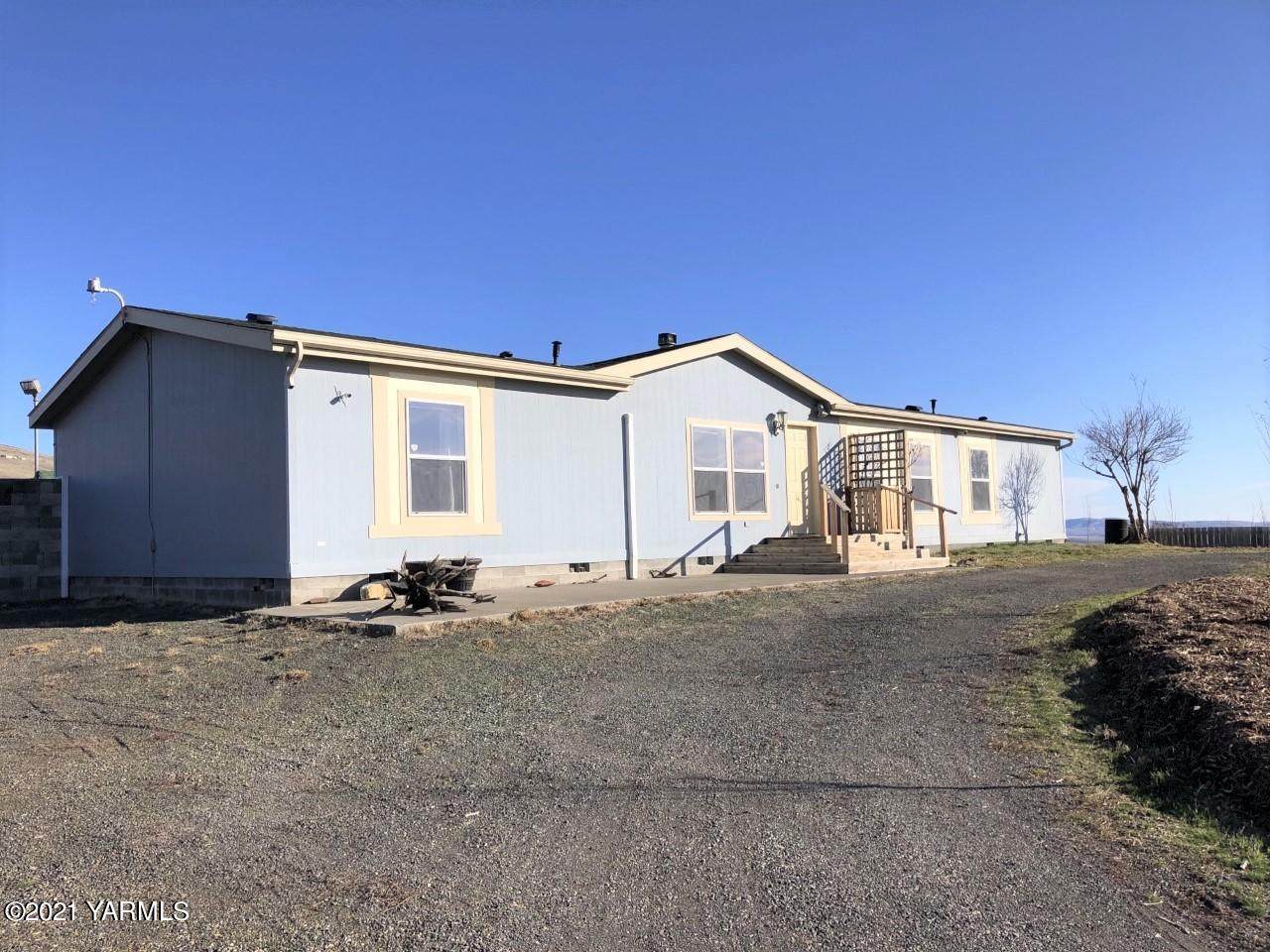 1031 Solar Ln - Photo 1