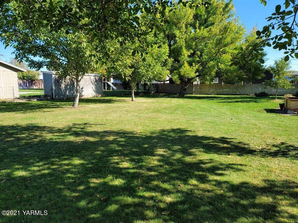 NKA 51st Ave - Photo 1