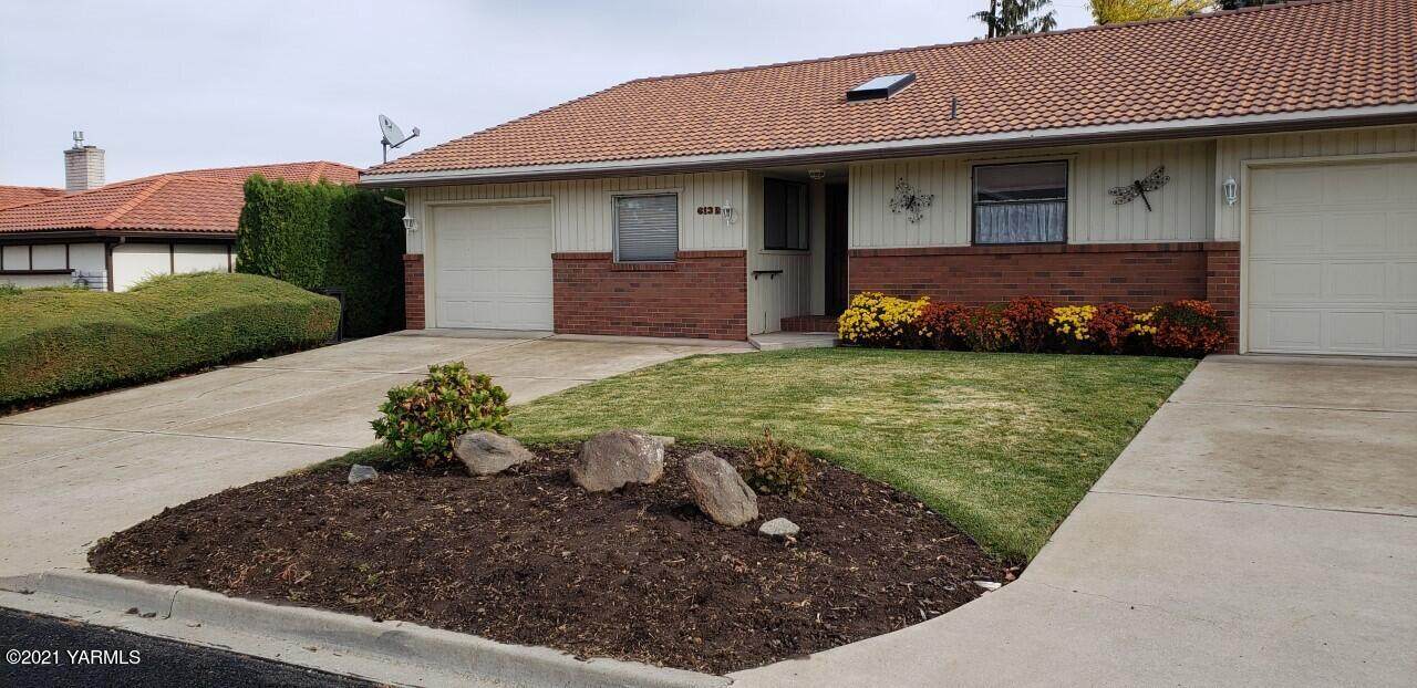 613 43rd Ave - Photo 1