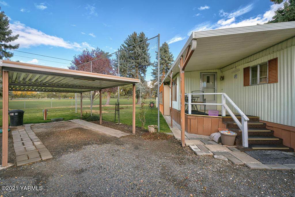 451 Pence Rd - Photo 1