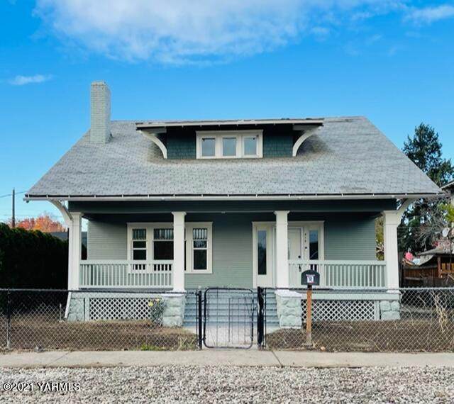 414 4th St - Photo 1
