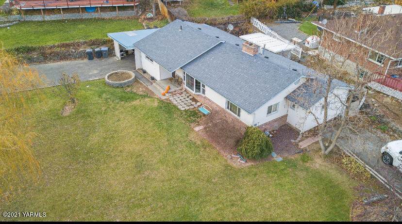 201 Hillview Ave - Photo 1