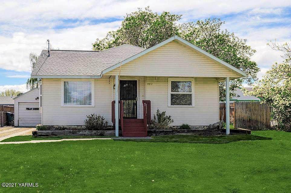 2612 Clinton Way - Photo 1
