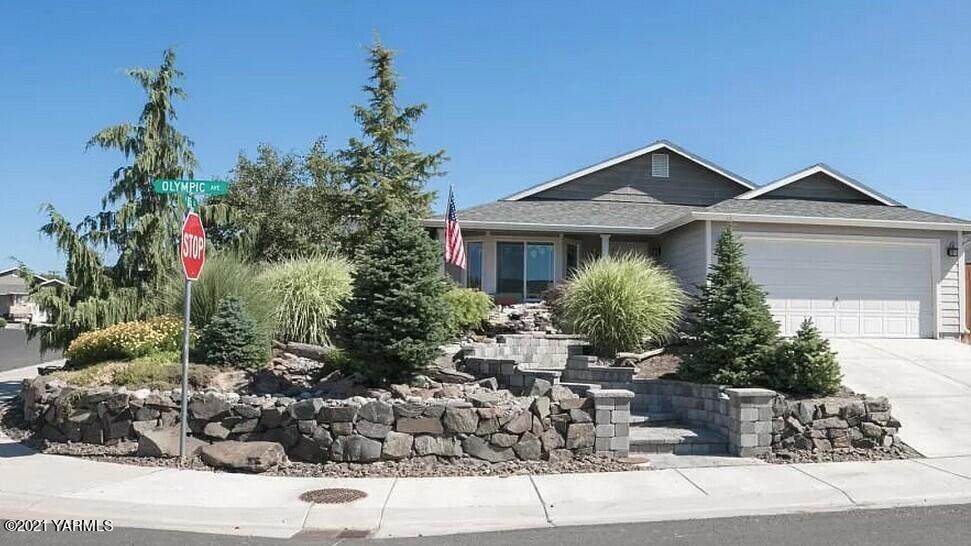 301 Olympic Ave - Photo 1
