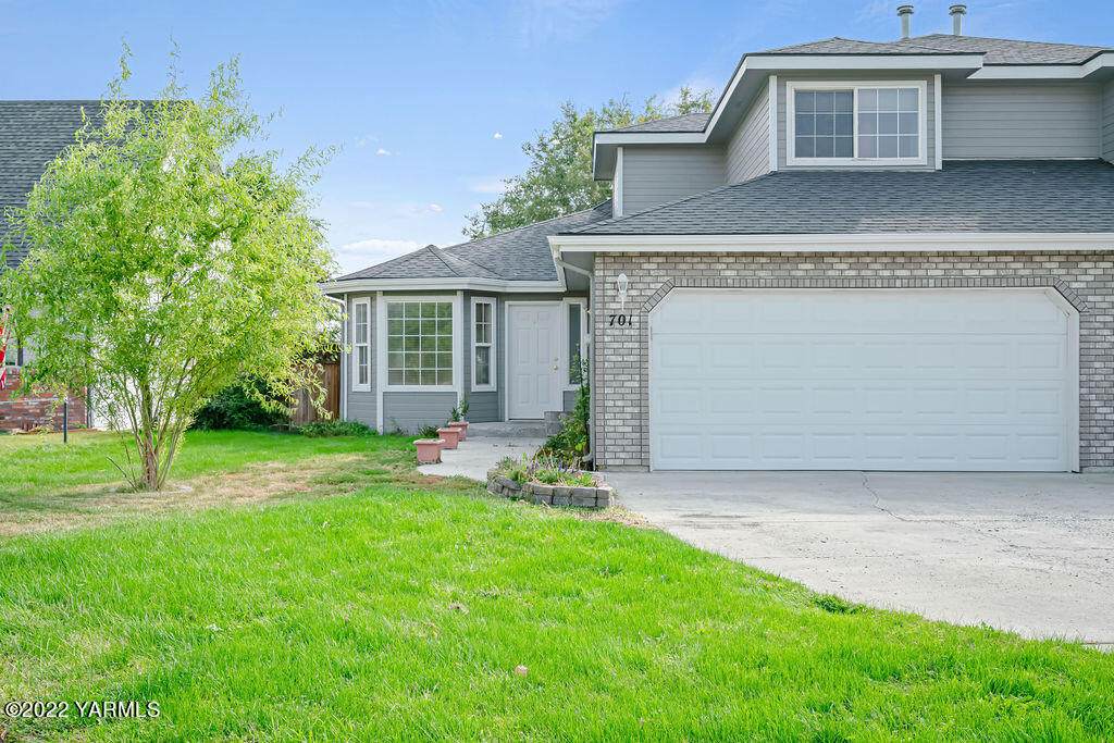 701 Jamie Dr - Photo 1