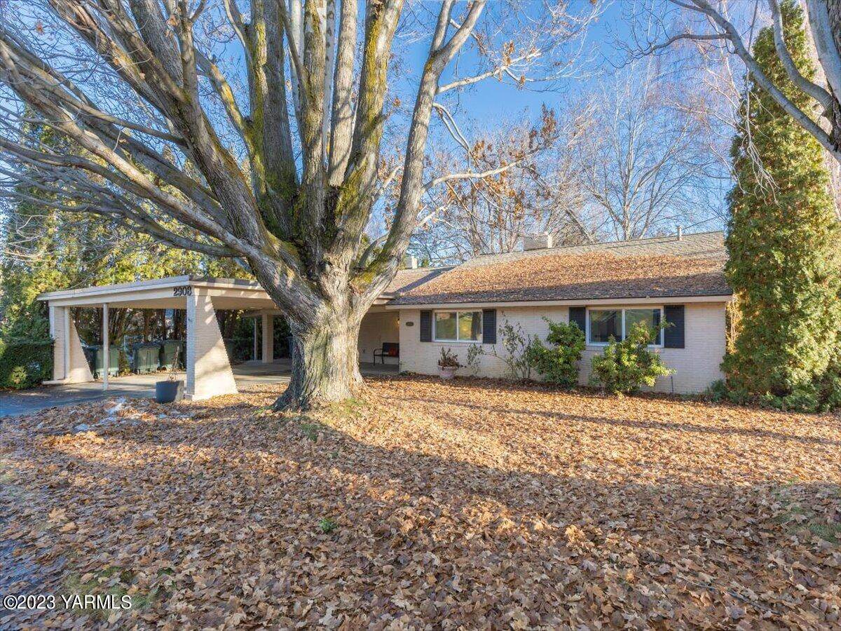 2908 Brackett Ave - Photo 1