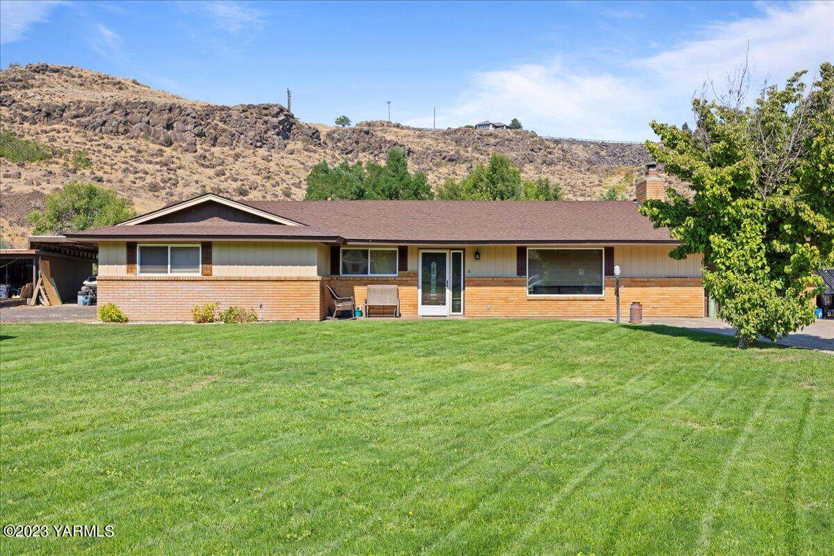 5903 Cowiche Canyon Rd - Photo 1