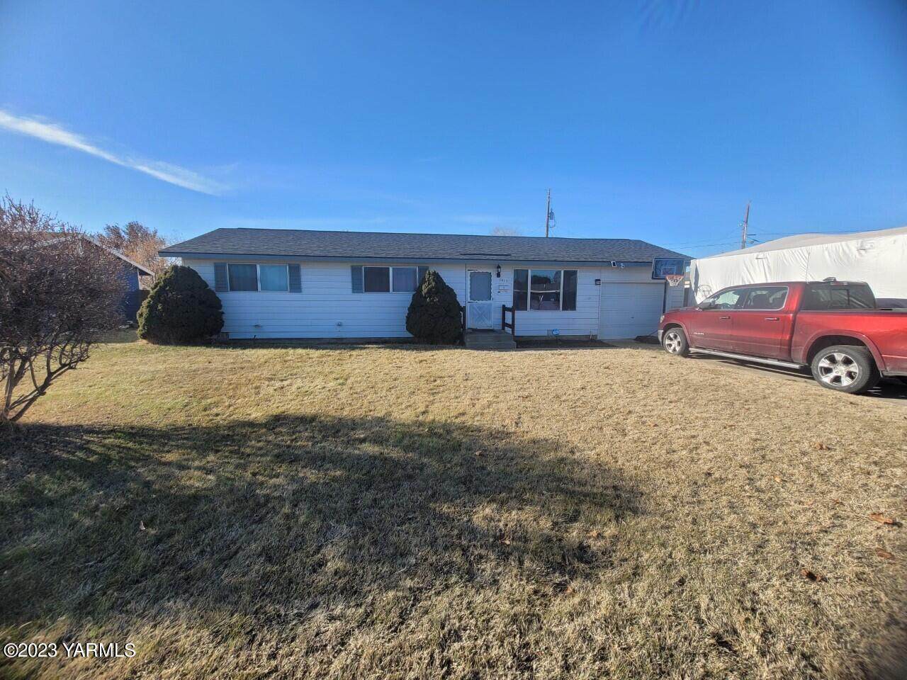 1413 7th St - Photo 1