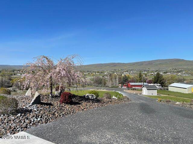 https://bt-photos.global.ssl.fastly.net/yakima/orig_boomver_1_25-1229-2.jpg