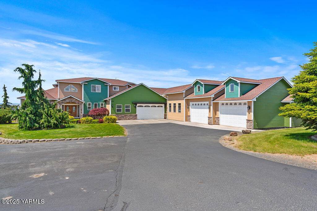 500 St Hilaire Rd - Photo 1