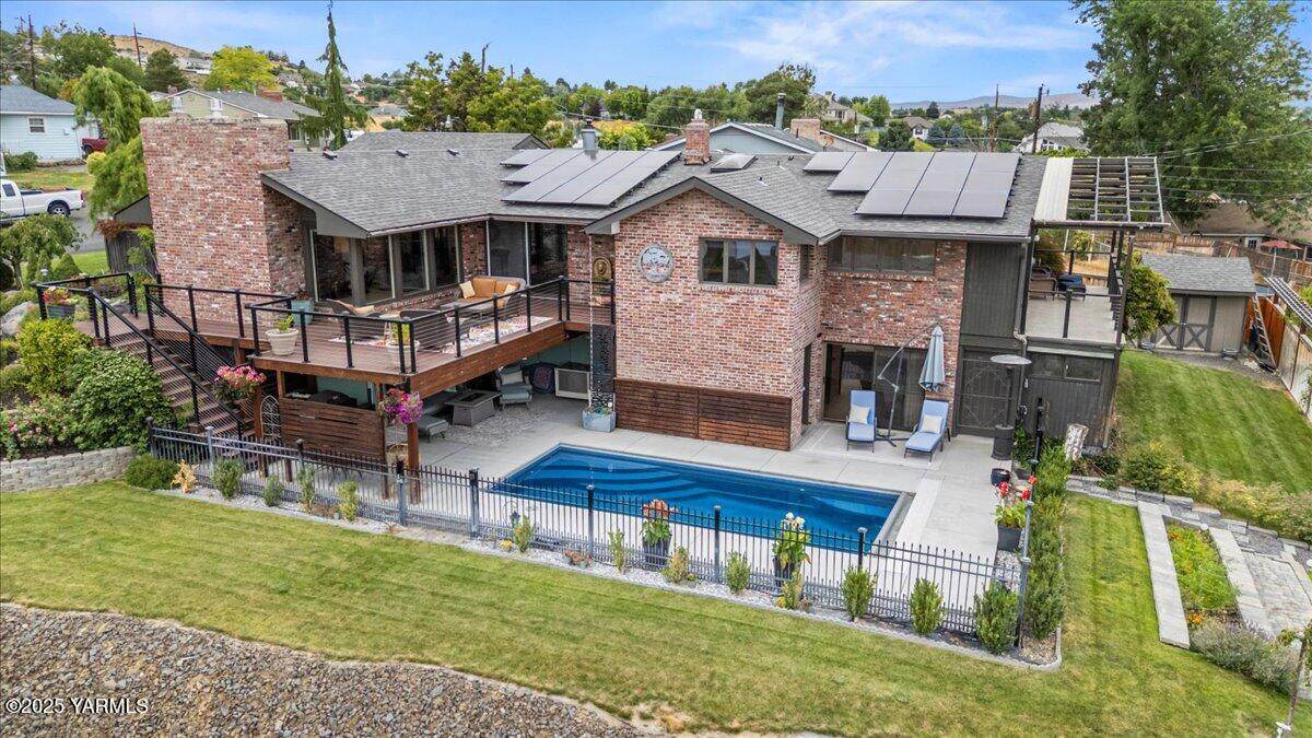 501 Viewcrest Pl - Photo 1