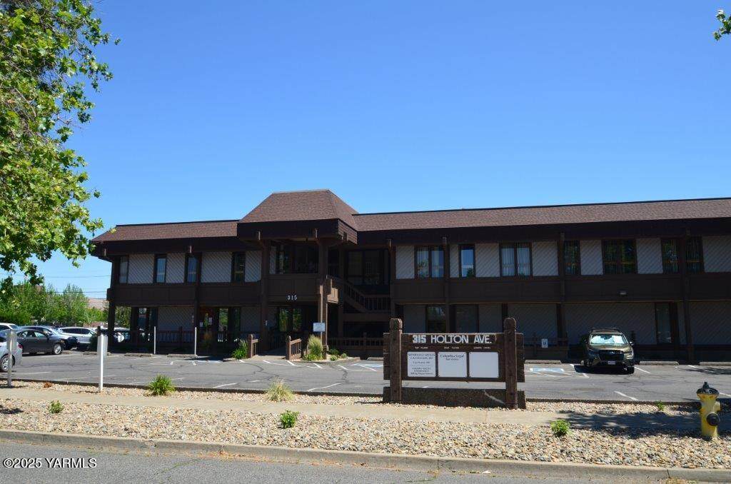 315 Holton Ave - Photo 1