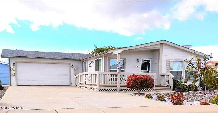 1732 68th Ave - Photo 1