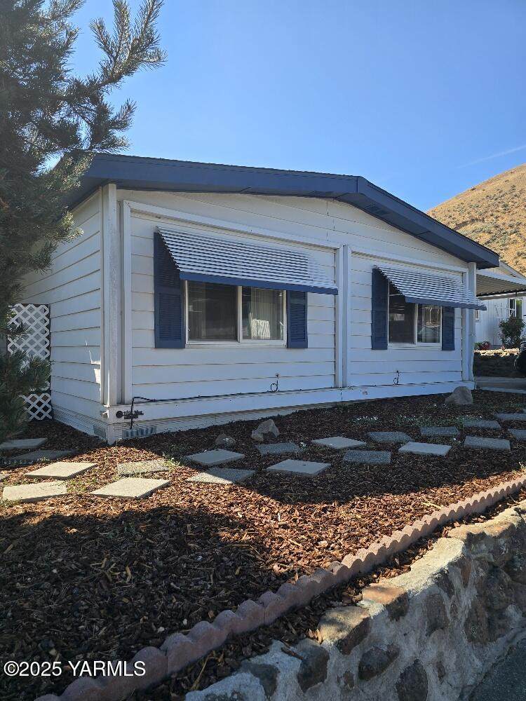 61 Leisure Hill Dr Dr - Photo 1