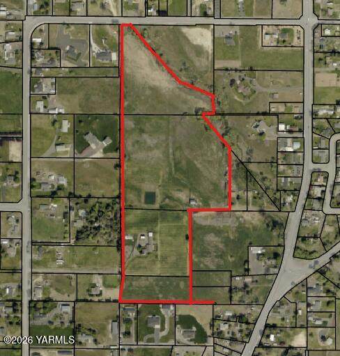 423 Lancaster Rd - Photo 1