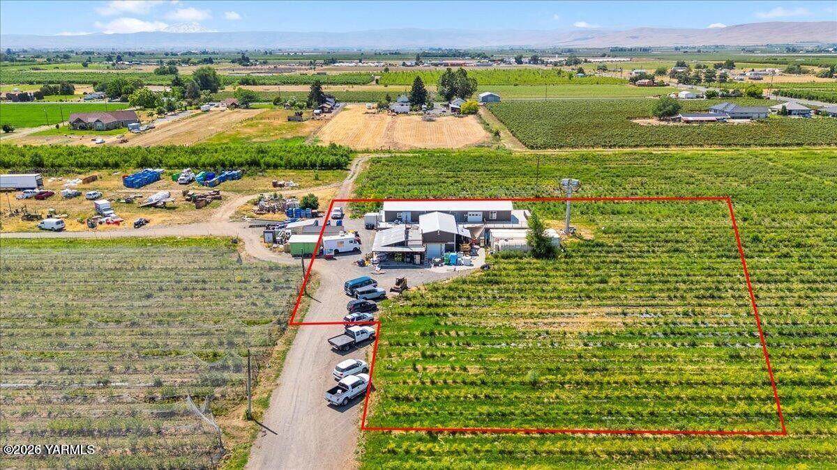 1540 Wapato Rd - Photo 1