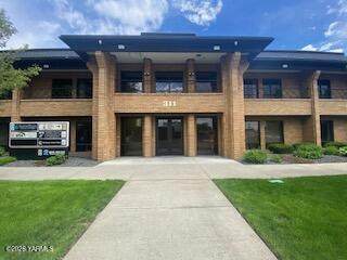 300 4th St - Photo 1