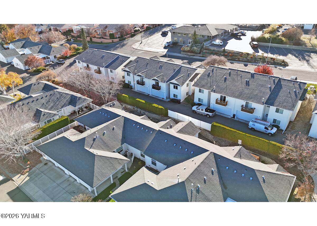 3708 Carriage Park Ln - Photo 1