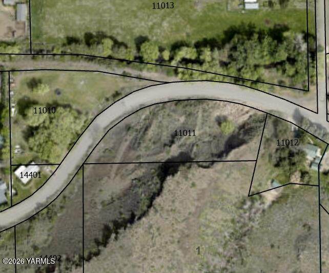 NKA Cowiche Canyon Ln - Photo 1