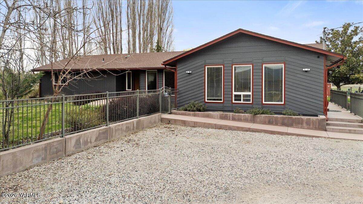 168802 Johnson Rd - Photo 1