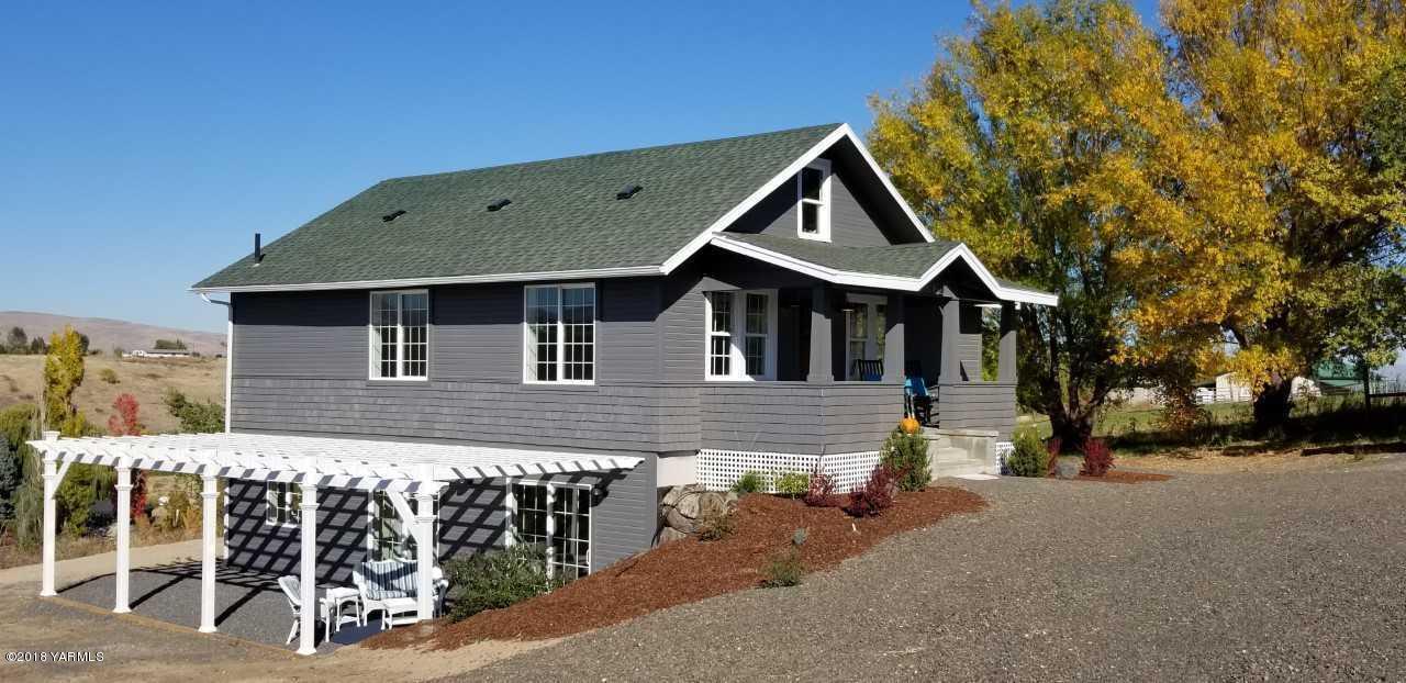 1521 Hubbard Rd - Photo 1