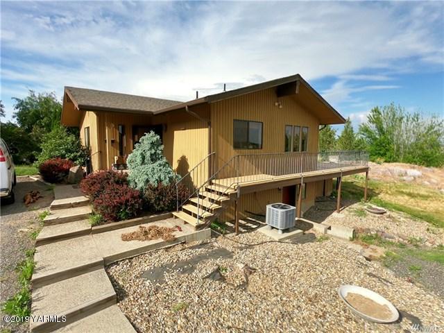 90 Orchard Dr - Photo 1