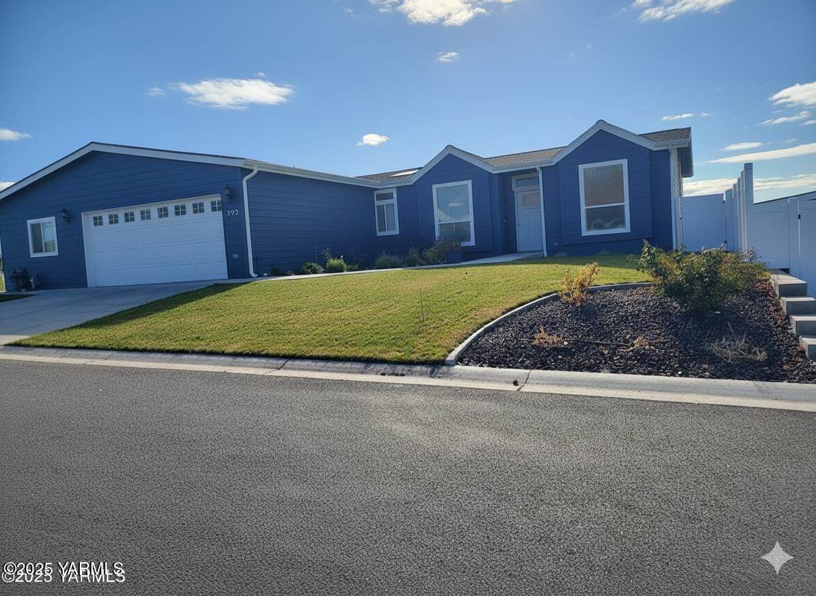200 Bridle Way - Photo 1