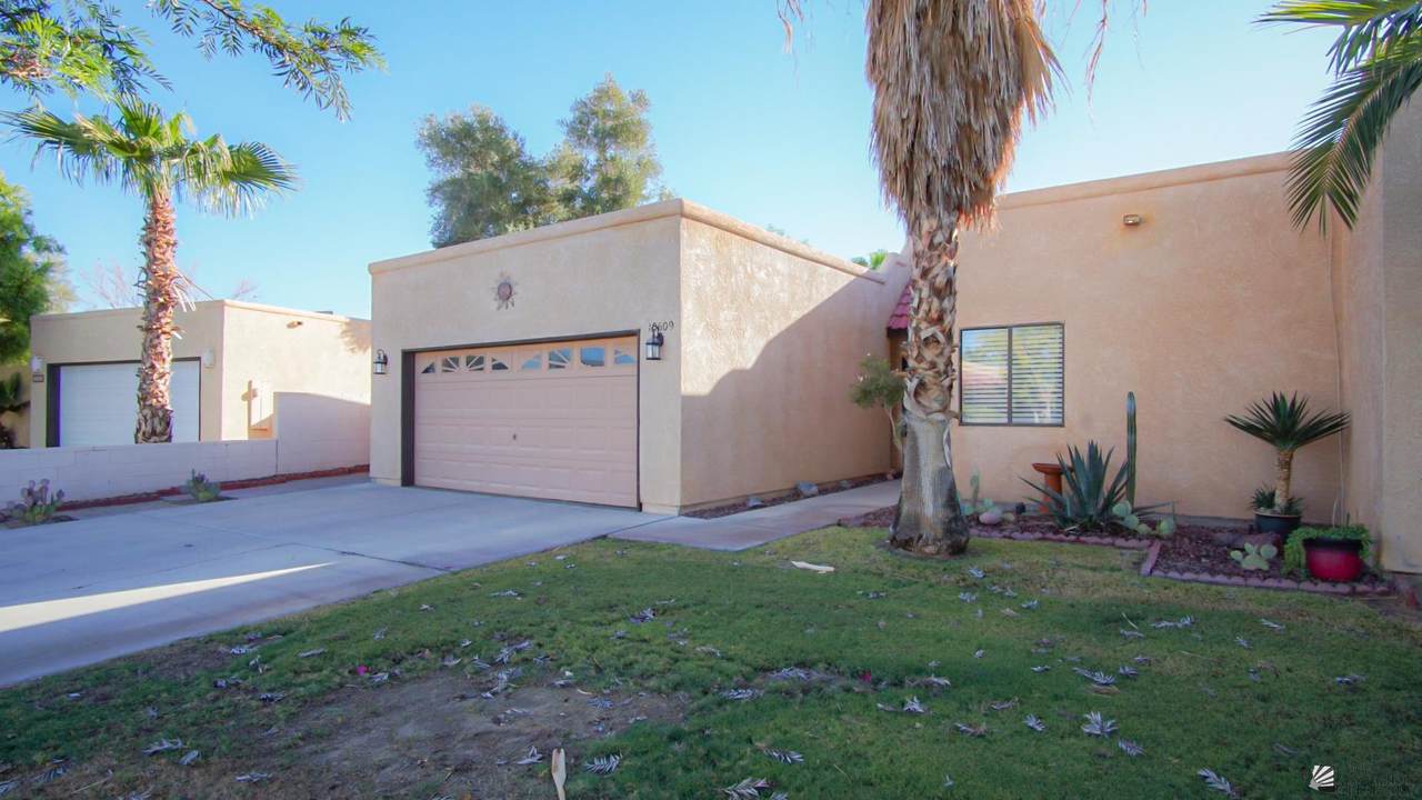 10609 Via Salida - Photo 1