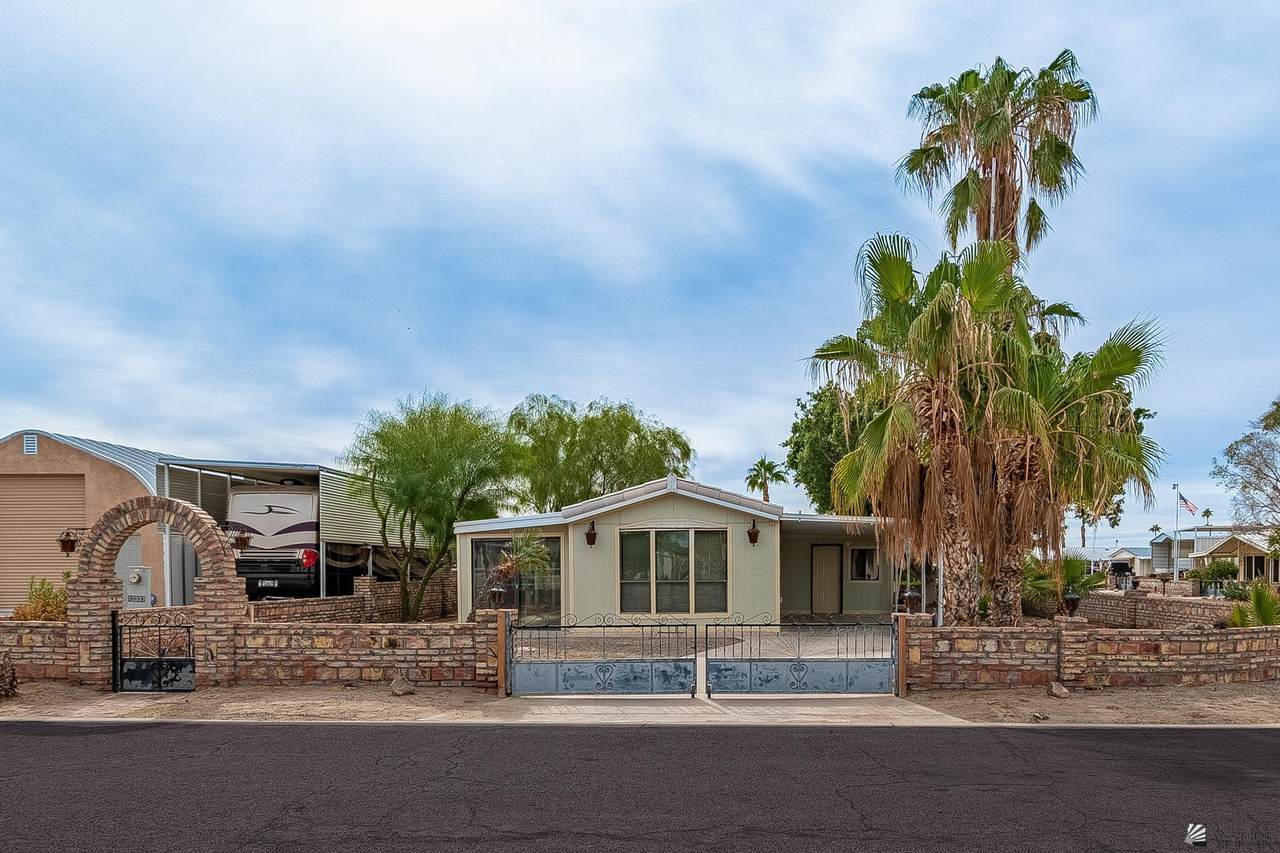 12329 35 ST - Photo 1