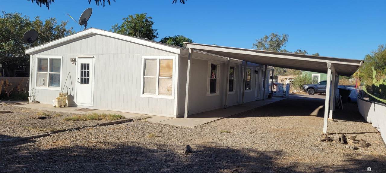 10541 Carney Dr - Photo 1