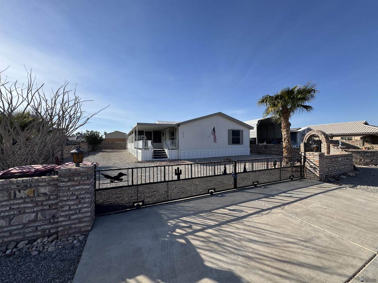 13757 52 ST - Photo 1