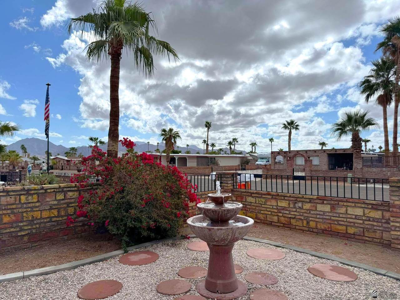 https://bt-photos.global.ssl.fastly.net/yuma/1280_boomver_1_20251402-2.jpg