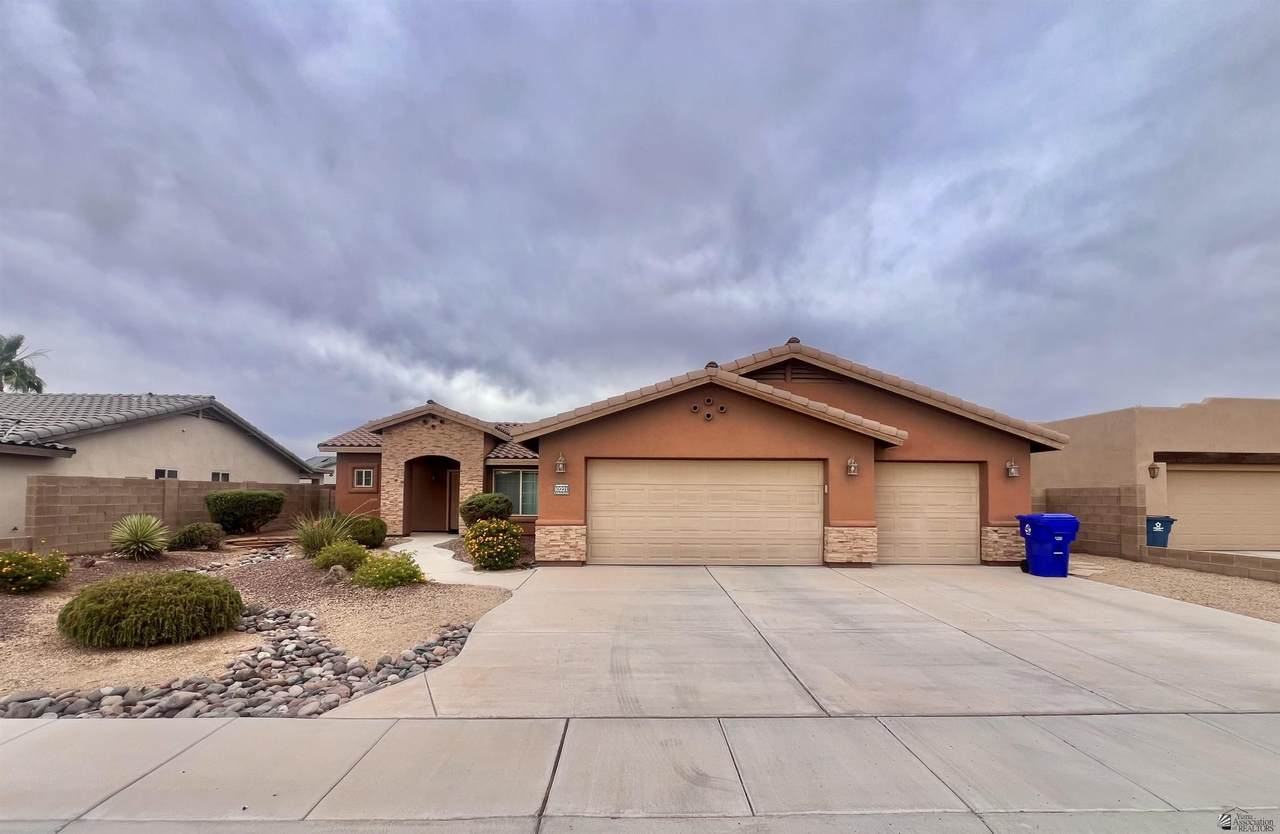 10221 Universe Ave - Photo 1