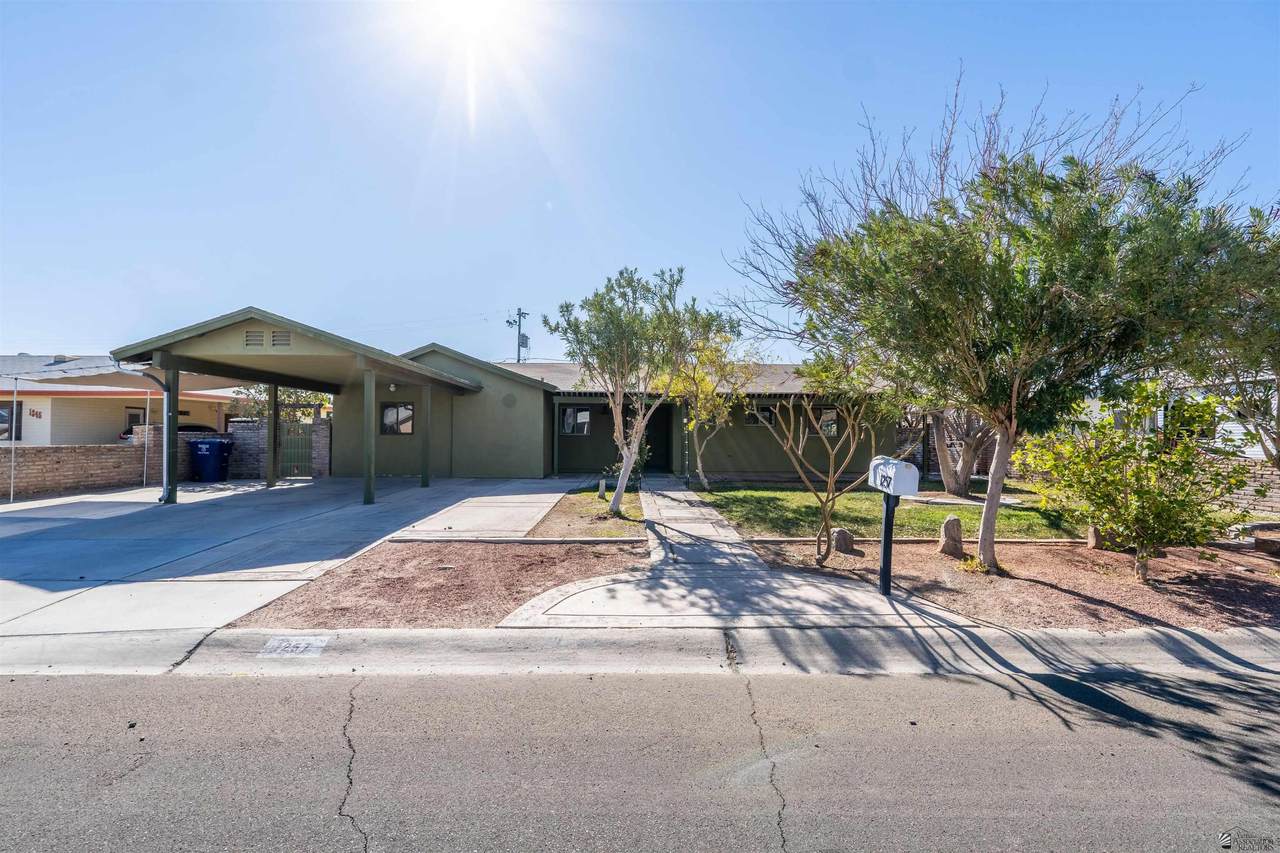 1257 18 ST - Photo 1