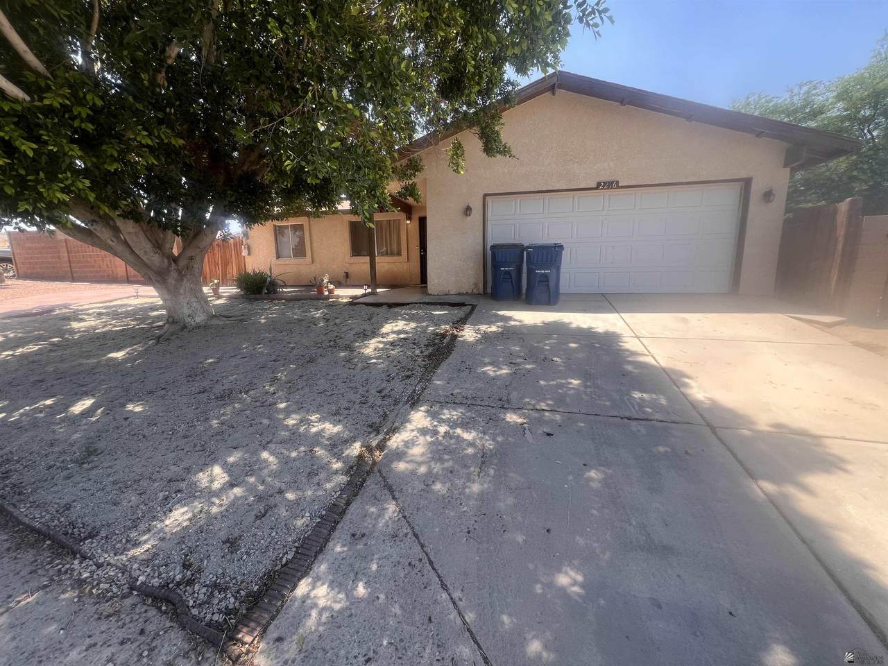 2216 Calle Alegre - Photo 1