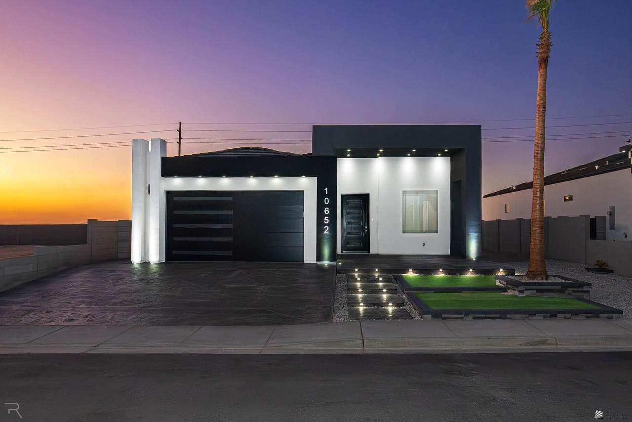 10652 45 PL - Photo 1