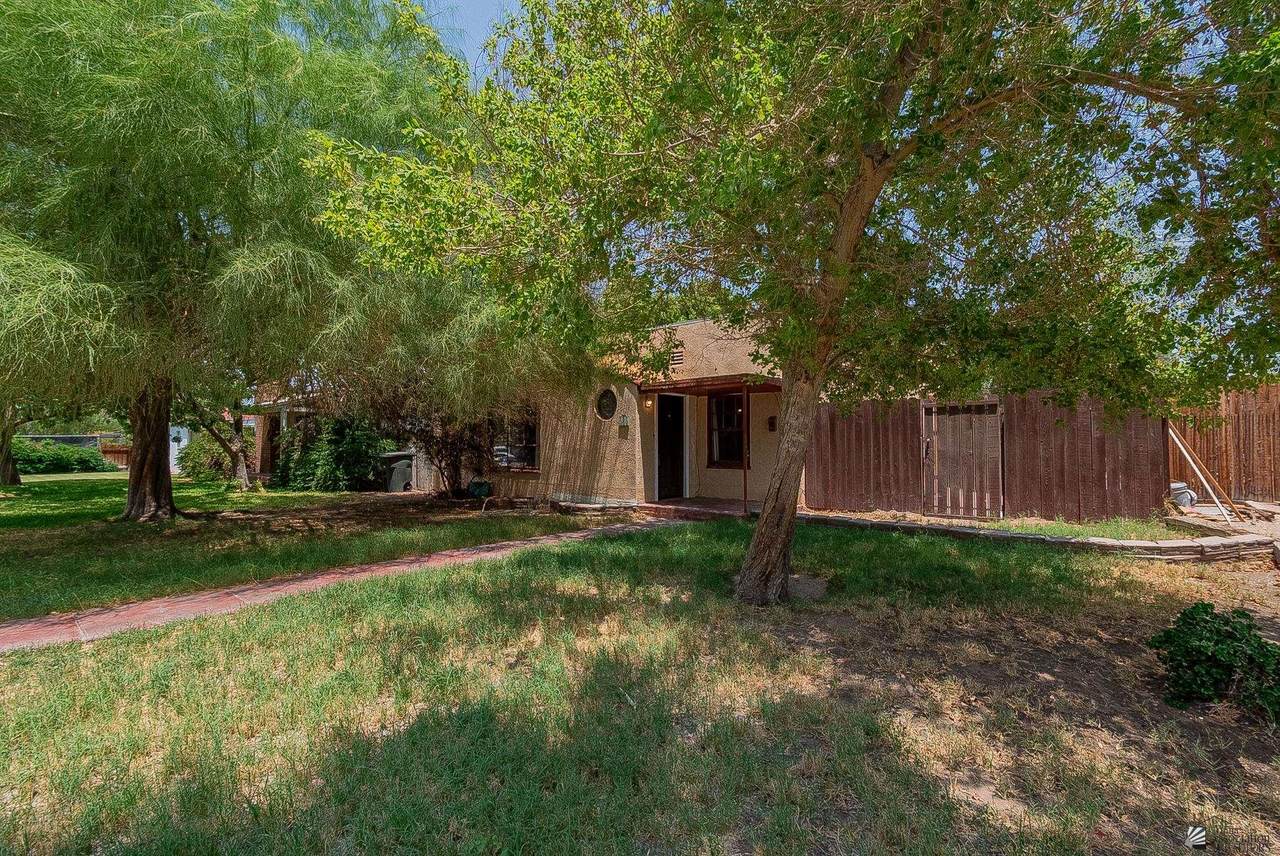 585 7 AVE - Photo 1