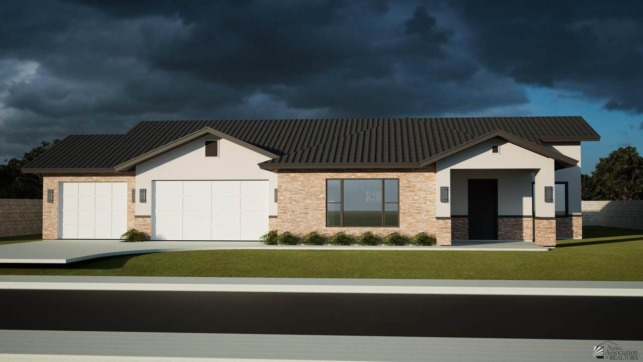1629 48 AVE - Photo 1