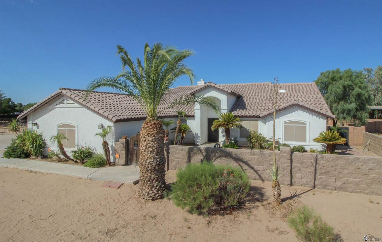 4779 County 13 St - Photo 1