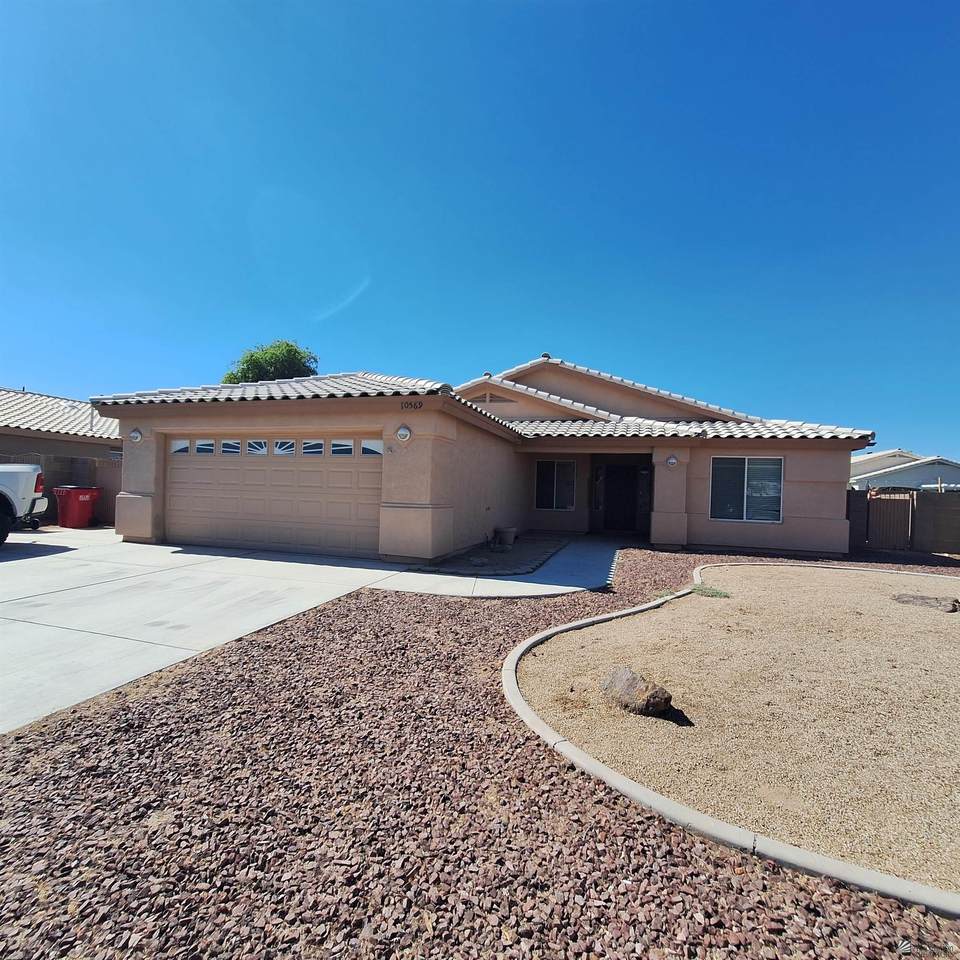 10569 39 ST - Photo 1