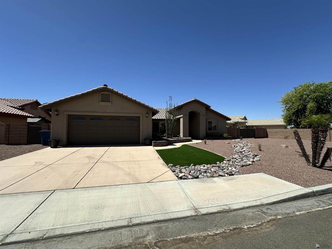 11735 Calle Del Cid - Photo 1