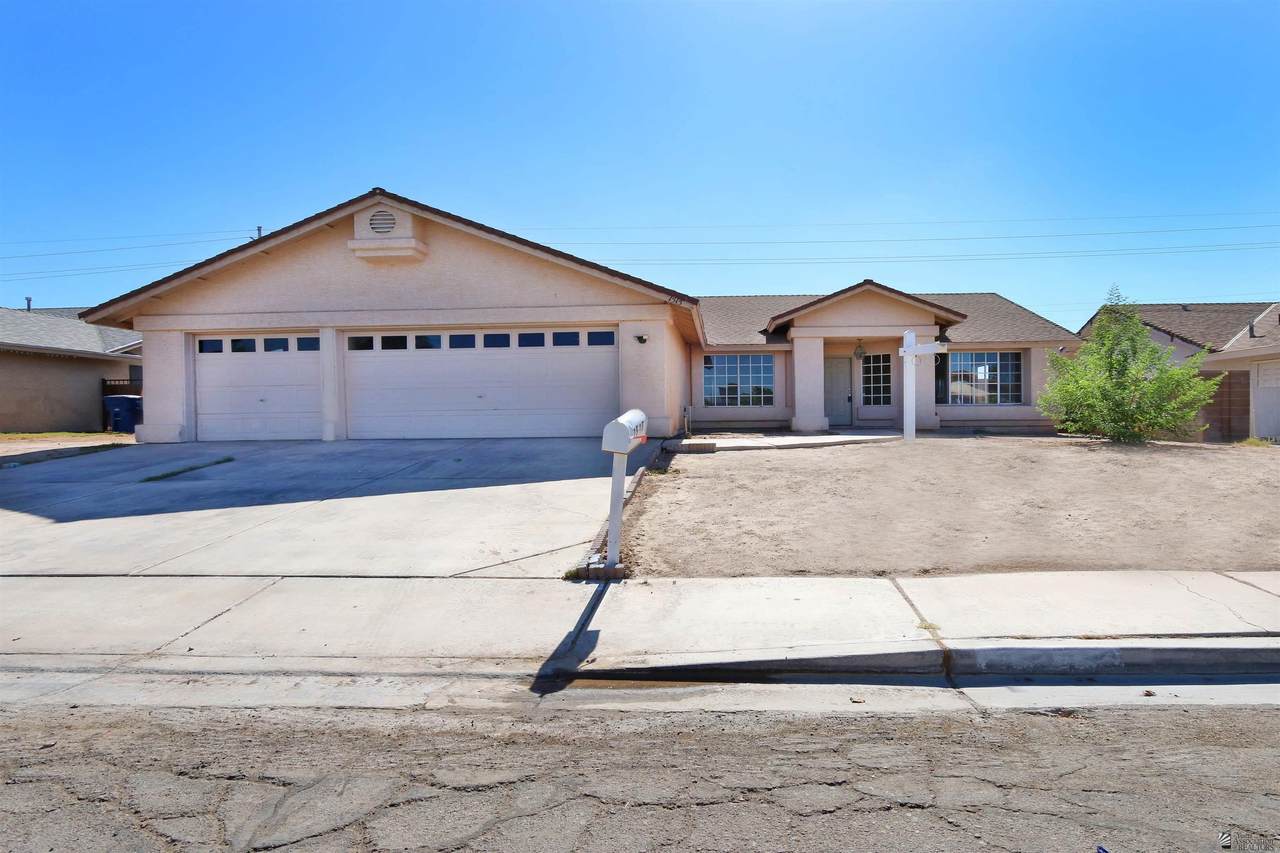 1515 33 DR - Photo 1