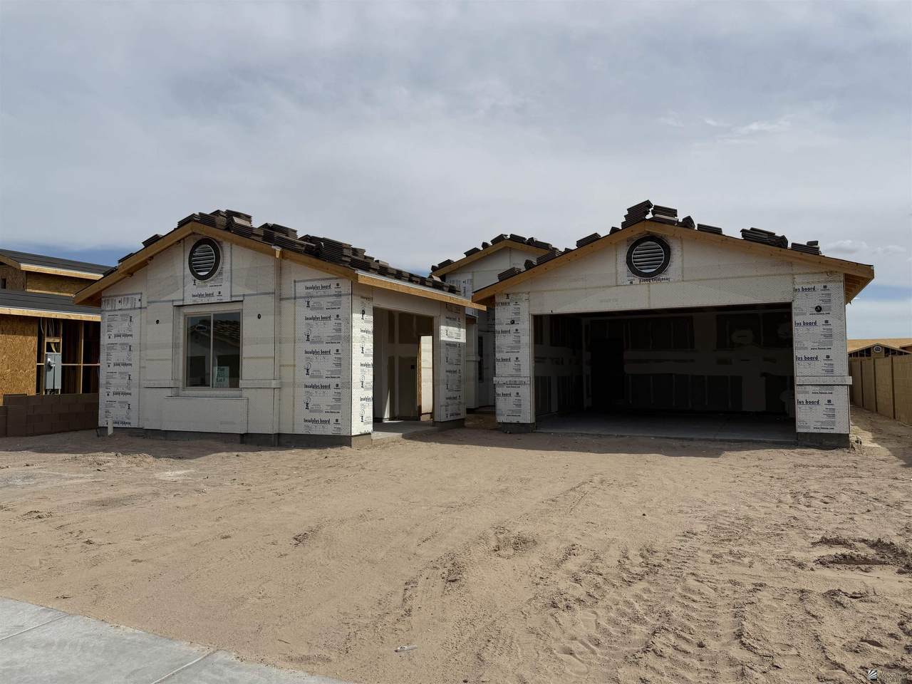 12575 51 PL - Photo 1