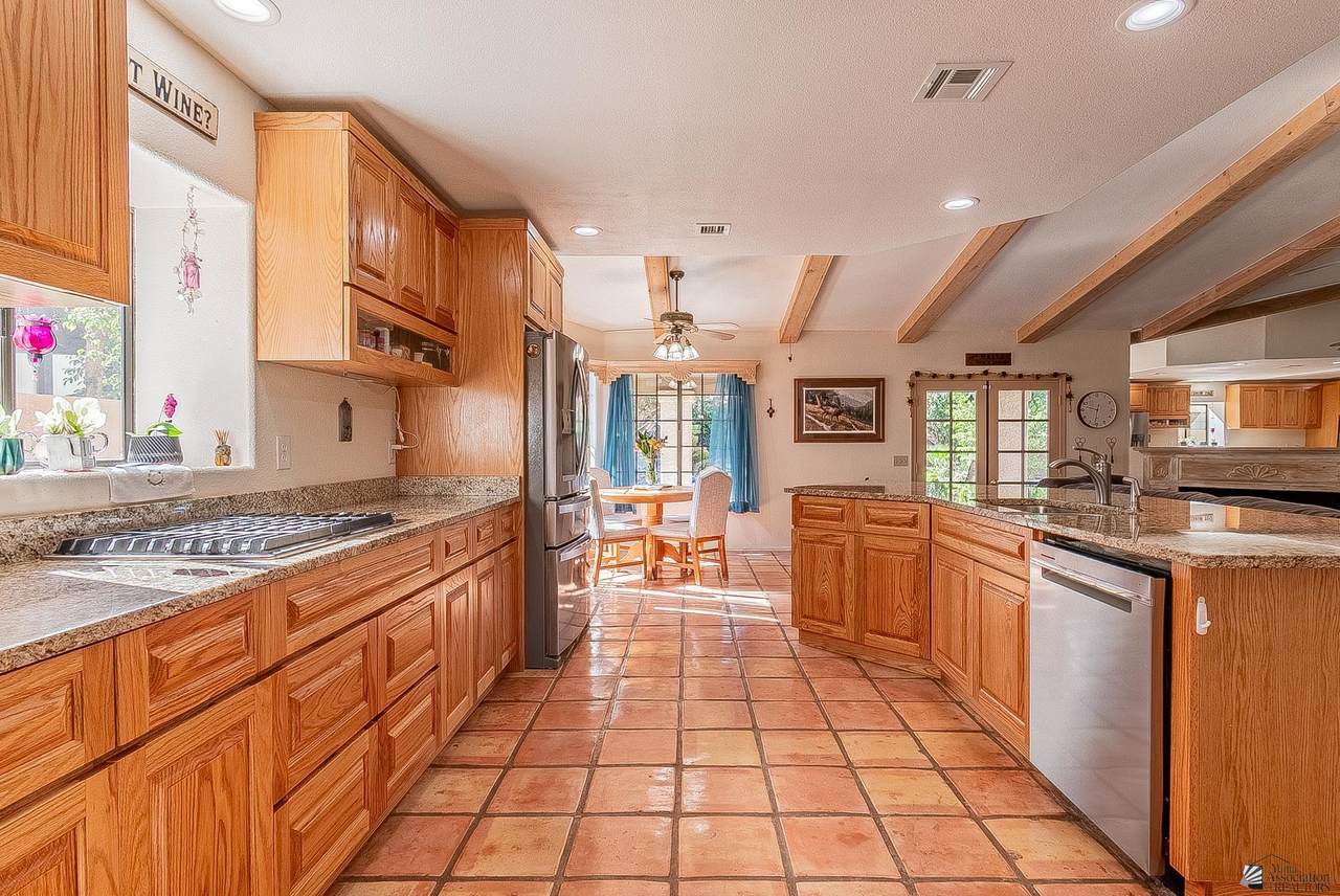 2119 12 LN - Photo 1