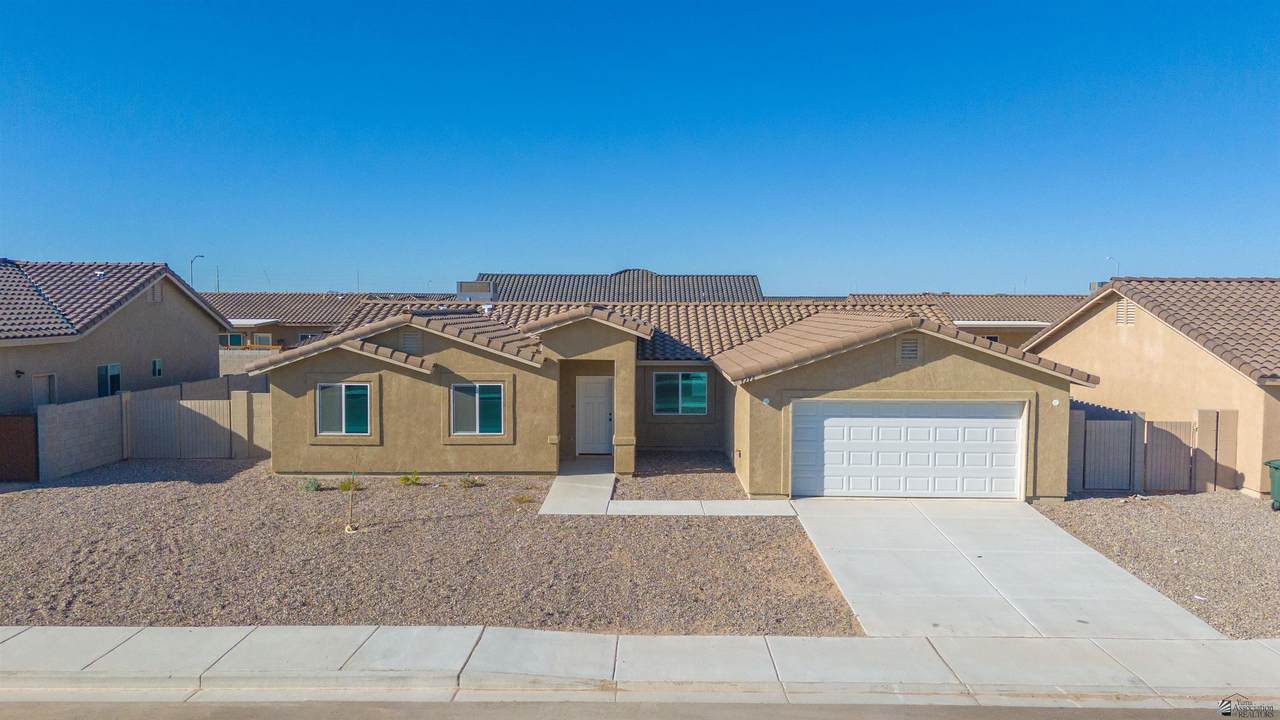 7272 45 ST - Photo 1