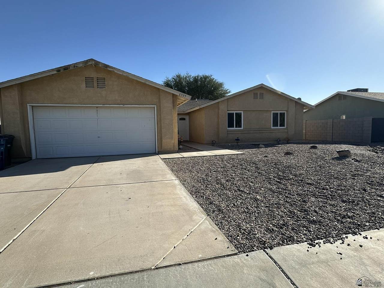 6337 45 ST - Photo 1