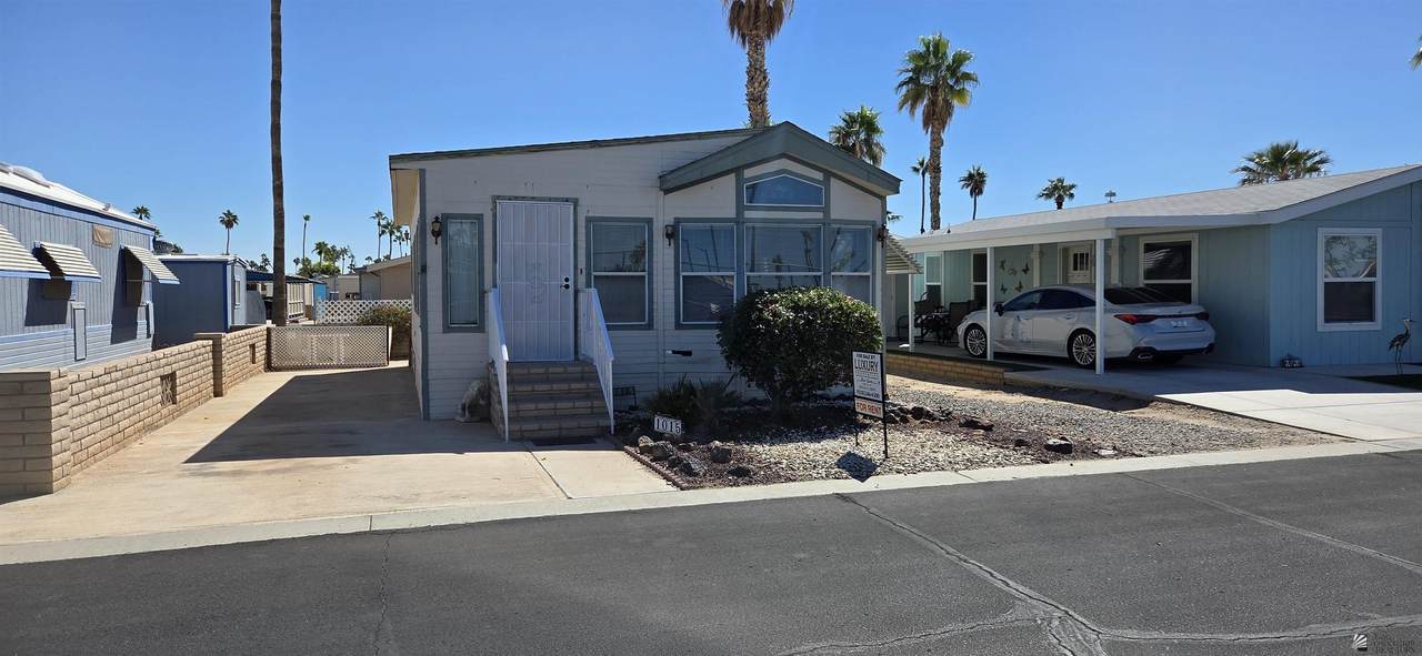 5707 32 ST - Photo 1